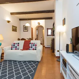 Apartment In Panieri Terrace