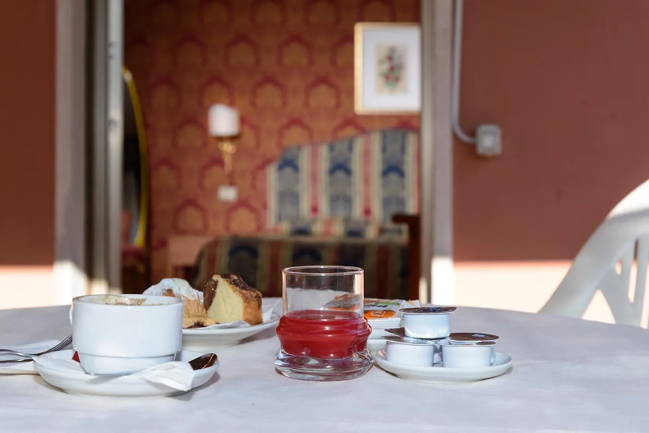 Hotel Ponte Bianco Rom 3*,